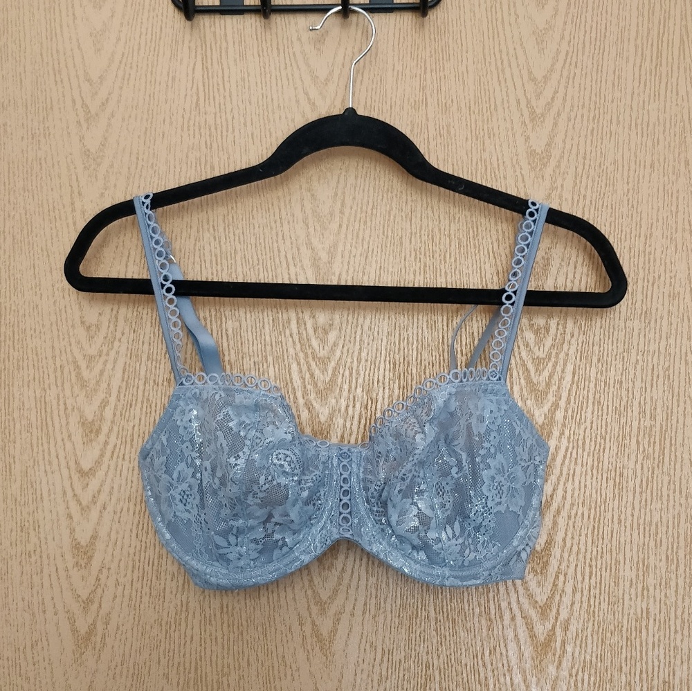 NWOT Victoria's Secret Unlined Push-Up Demi Bra
